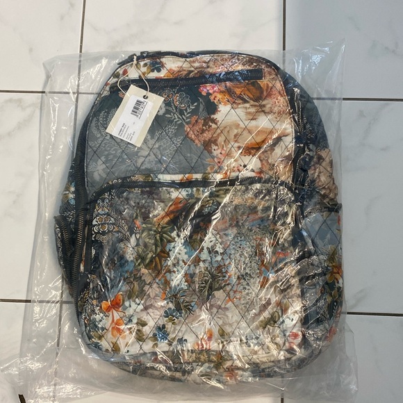 Johnny Was Calme Quilted Backpack One Size NWT - Picture 4 of 8